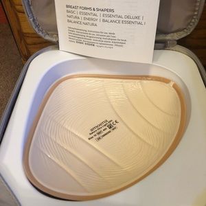 Amoena Natura Xtra Light 2SN 400 Breast Form size 10